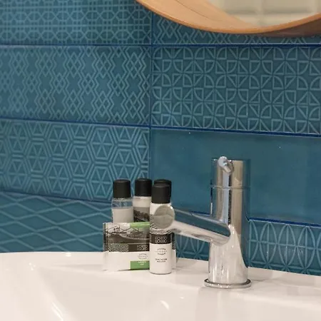 Hm - Blue Pool Porto